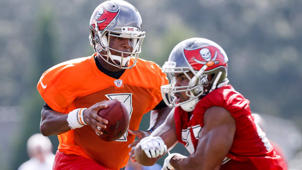 doug_martin_and_jameis_hard_knocks_episode_3.jpg
